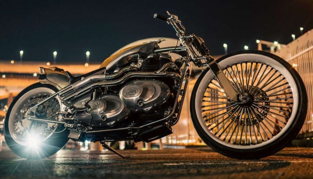 2025 Royal Enfield Unveils official image