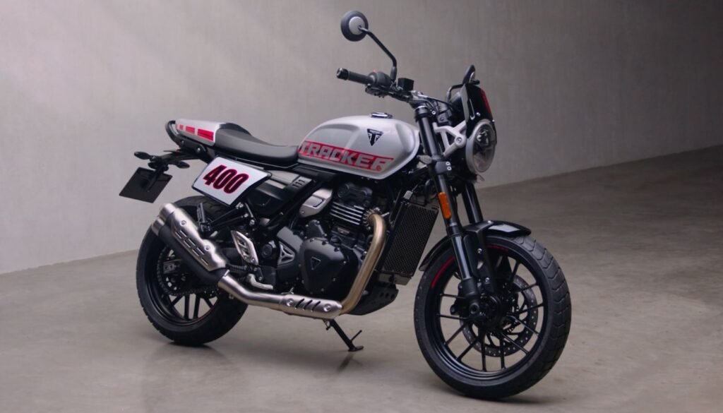 2026 Triumph Tracker 400 official image